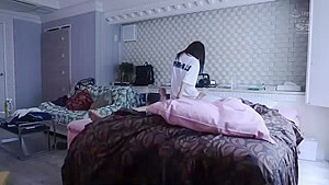 05064,Hot woman porn video