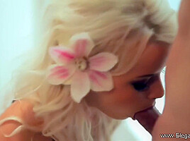 0blonde Honey Stroking Erotic
