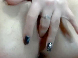 1 20yo lesbian fingers wet pussy closeup