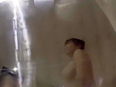 476mla-055 高飛車レイヤーに中出し！顔射の2回戦ッ！！生意気な態度が電マで豹変するツンt゙レドmなグラ