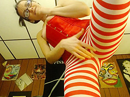 AdalynnX - Stretch My Hole!
