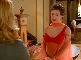 Alyssa Milano - Charmed S06 (2003)