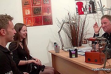 Amateur Anal Casting Couch Of A Skinny French Brunette In Stockings