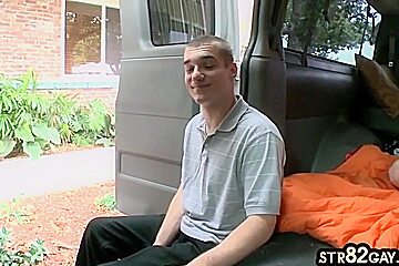 Amateur Fooled Str8 Stud Fucks Gay Twink In Bus Till Cumshot