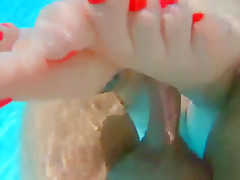 Amazing Footjob Underwater