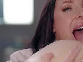 Angela White And Michael Vegas - Full Body Physi Calexam