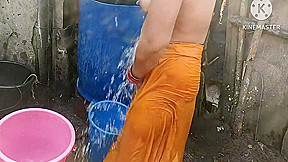 Anita Yadav Bathing Outside With Hot
