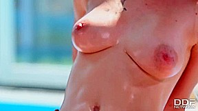 Ariela Donovan in seductive masturbation
