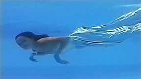 Arin underwater striptease
