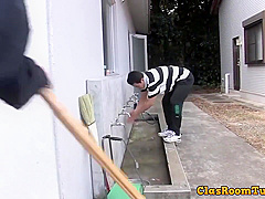 Asian Wench Hot Outdoor Blowjob