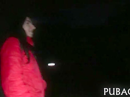 Babe thrills with her blowjob