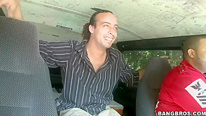 Bang buss catches chubby hot whore Dahlia Devo!