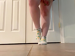 Bbw Chubby In Amateur Get Intimate Tropical Feet Socks