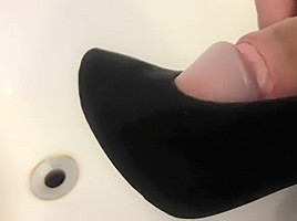 Best Cum On High Heels