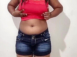 Big Boobies Hot Sri Lankan Girl Fingering Wet Pussy