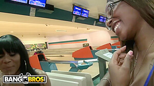 Big Booty Bowling Sesh With Bella And With Jayla Foxx, Mirko Steel And Preston Parker