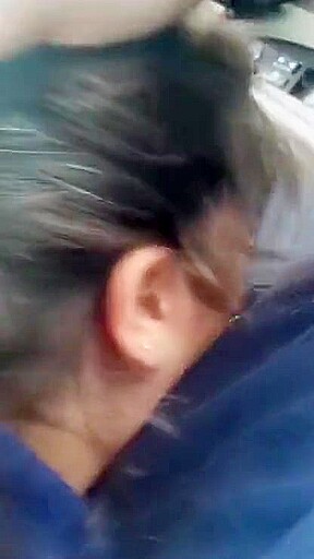 Big Tit Craigslist Hooker Blows Me In The Car