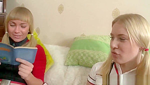 Blonde teen 18+ Lesbians Enjoy Anal With Strapon