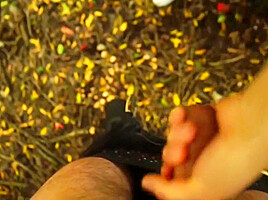 Breaking The Quarantine And Escaped For A Quickie In The Public Park