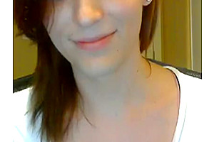 Brunette teen 18+ tgirl tries to wank on cam