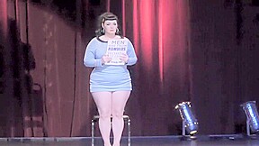Burlesque Strip SHOW 393 Ursula Undress Star