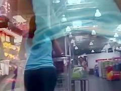 Candid latina milf with big ass spandex leggings
