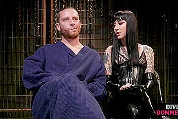 Cfnm Femdom Leather Tattoo Babe Pegs Male Butt With