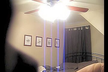 Chubby blonde is nude on the solo