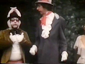 Classic Xxx - Alice In Wonderland (1976 )