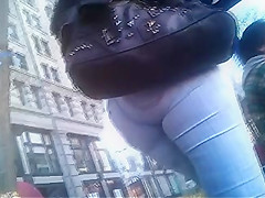 Close Up On That Ass Booty