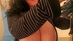 Cock blowing Busty Reny