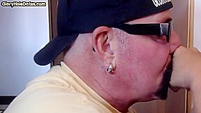 Cock starving gloryhole DILF sucks penis in homemade closeup