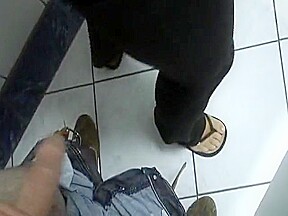 Creampie Fuck At The Truckstop