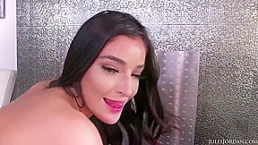 Cute Teen 18+ Interracial - Emily Willis