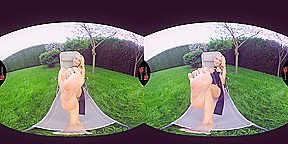 CzechVRFetish 074 Puppy in Pantyhose