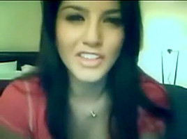 DESI INDIAN PORN ACTRESS WEBCAM DILDO SHOW BEFORE FAMOUS CELEBRITY