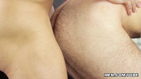 Dakota Vice & Flex in Find The Mole 2 - TheGayOffice
