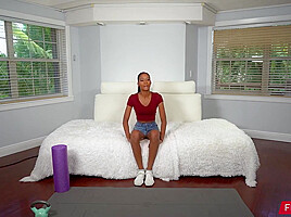 Fit Black teen 18+ Isla