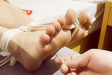 Foot Bondage Tickle