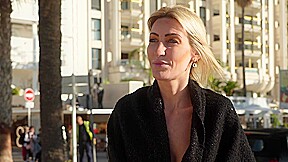 For her first threesome, Anouk, 30, opts for double penetration!