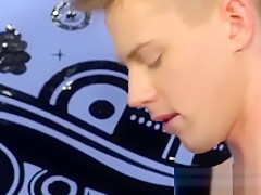 Free me toys fucking gay porn movie