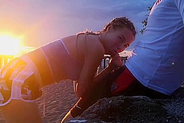 Fuck At Sunset On Beach