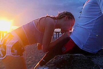 Fuck At Sunset On Beach