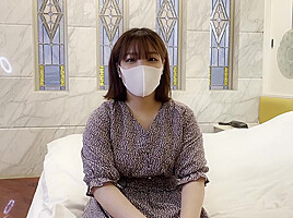 G Cafe Clerks Blowjob And Paizuri → Facial Ejaculation (1)