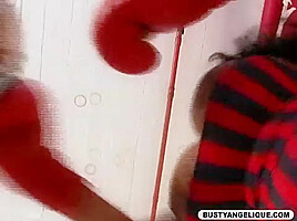 Get Fit With Angelique - BigBoobBundle