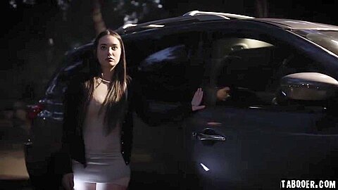 Gia Paige And Steve Holmes - 18 Yo teen 18+ Loses Her Virginity To Old Step daddy