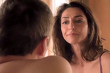 Girlfriends' Guide to Divorce S01E13 (2015) Necar Zadegan, Lisa Edelstein