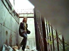 Girls Pissing video 23