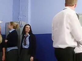 Girls Trick Guys Into Nudity