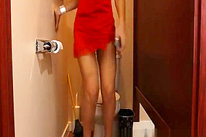 Gorgeous blonde shemale seduced a hunky muscular guy